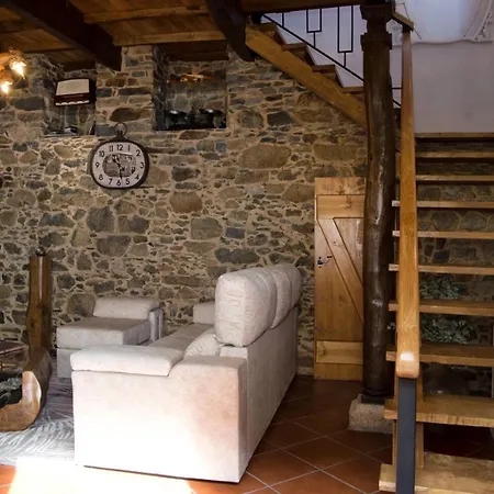 Dom wakacyjny Casa Pitaxan *